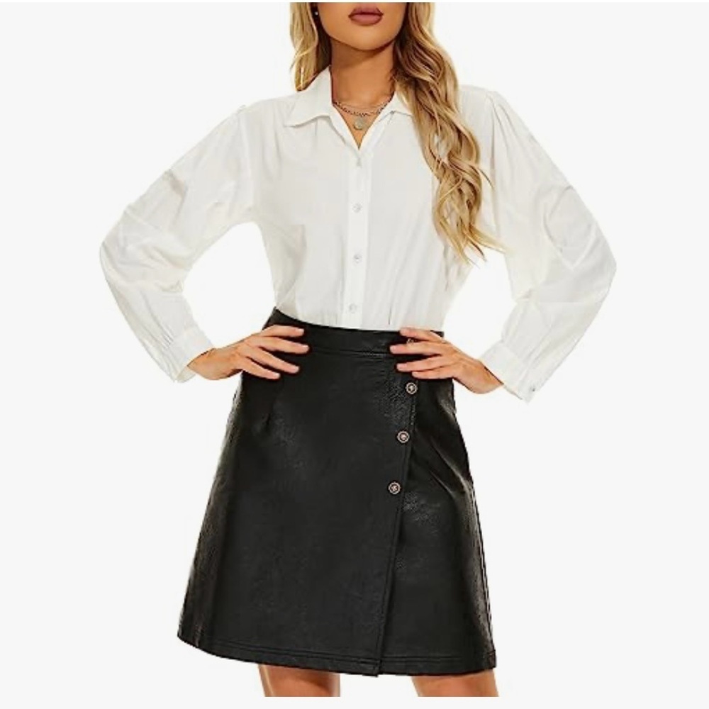 NWT Ginasy faux leather mini skirt wrap ,‎ high waisted, A line
